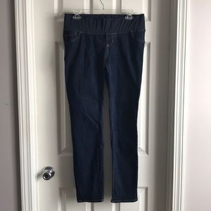 Maternity skinny jeans